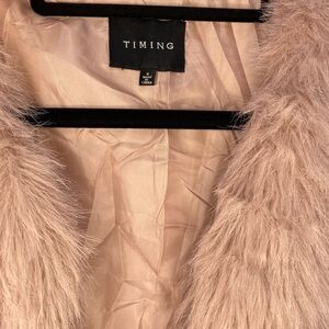 Timing Women's Plush Teddy Jacket - Blush